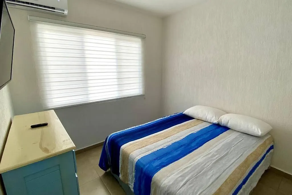 Ferienhaus Preciosa Casa Nueva Con 3 Recamaras Y 3 Banos A 7 Min Del Tren Maya Cancún