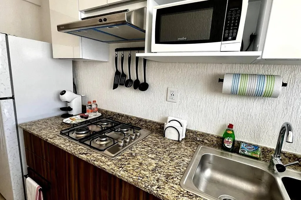 Preciosa Casa Nueva Con 3 Recamaras Y 3 Banos A 7 Min Del Tren Maya Cancún Ferienhaus